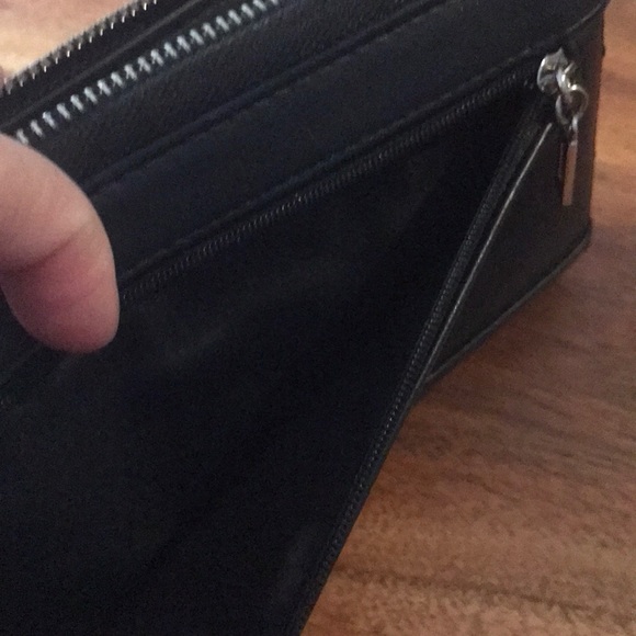 Guess wallet - Picture 7 of 8